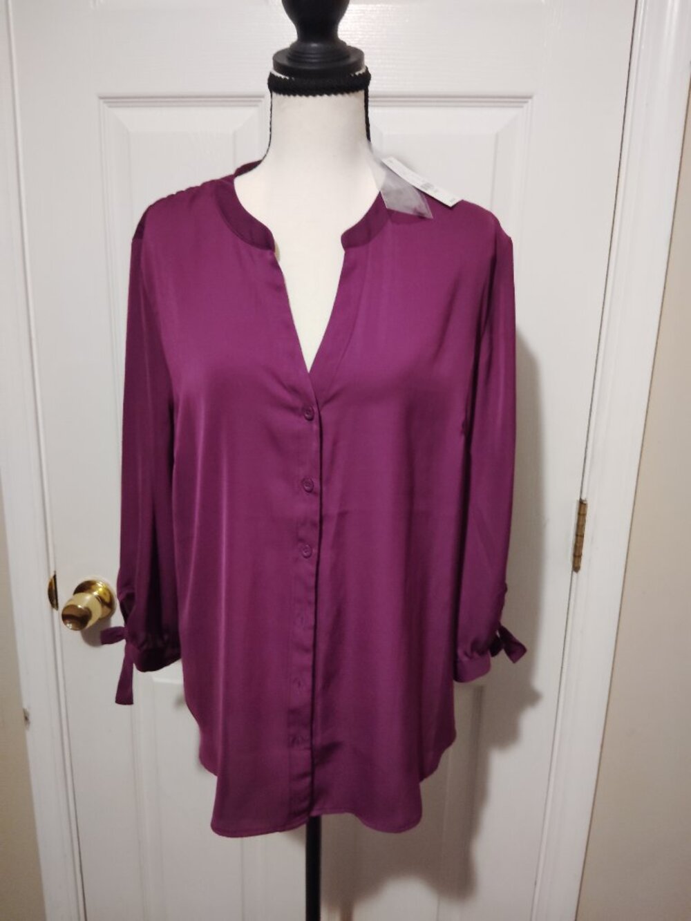 New York & Company Purple Button Front Blouse Women's Large Tie sleeve Top NWT